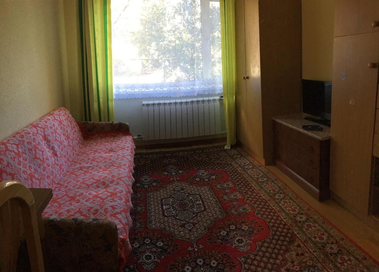 U Turgeneva Apartment ตูลา ภายนอก รูปภาพ